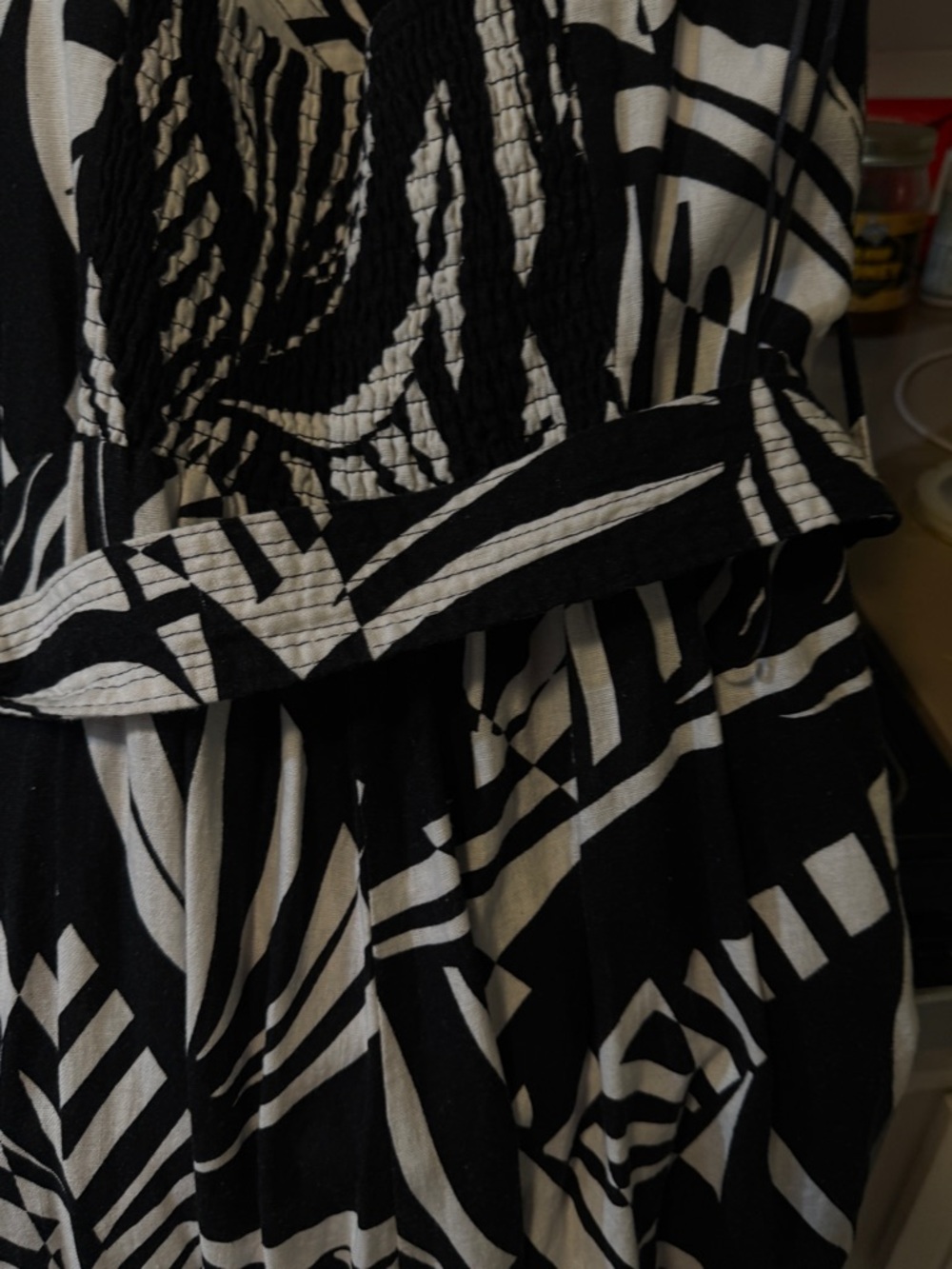 Tahari Black and White Tropical Print Maxi jump suit with Belt - Picture 3 of 9